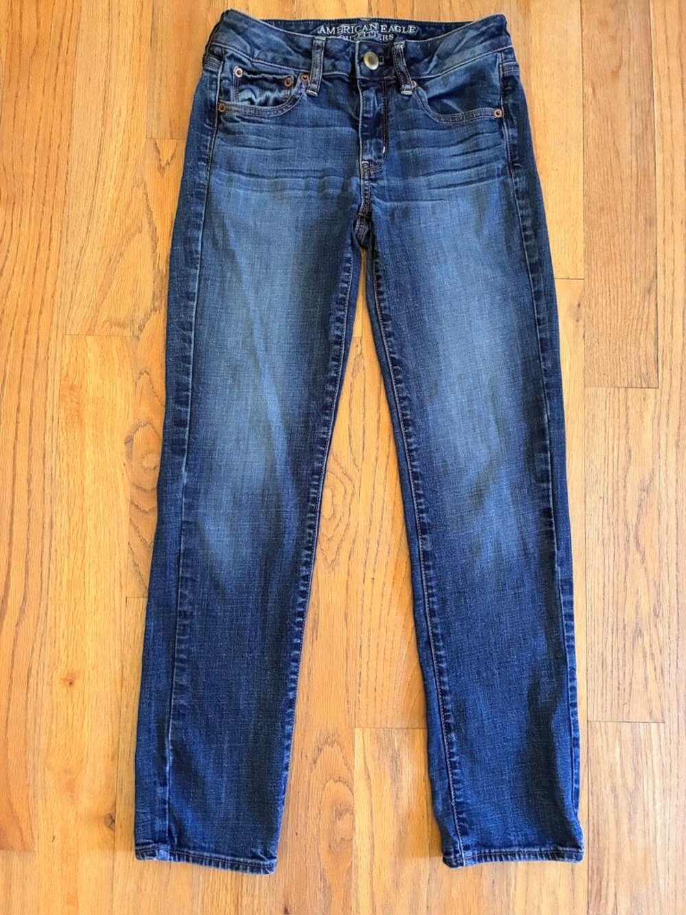 American Eagle Curvy Straight Super Stretch Jeans Size 2 Short
